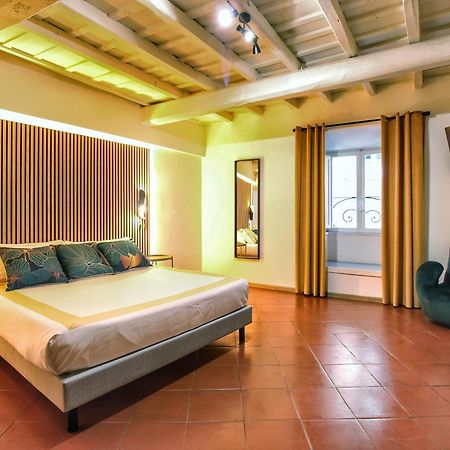 Le Clarisse Pigna Apartment Рим Экстерьер фото